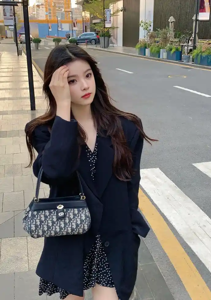 幸福小镇下载界面分析